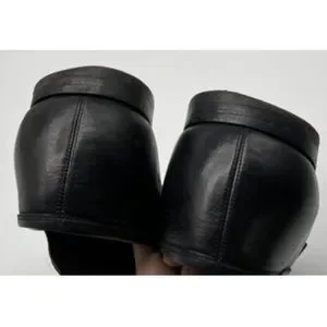 Salvatore Ferragamo | Shoes | Salvatore Ferragamo Black  display picture 3